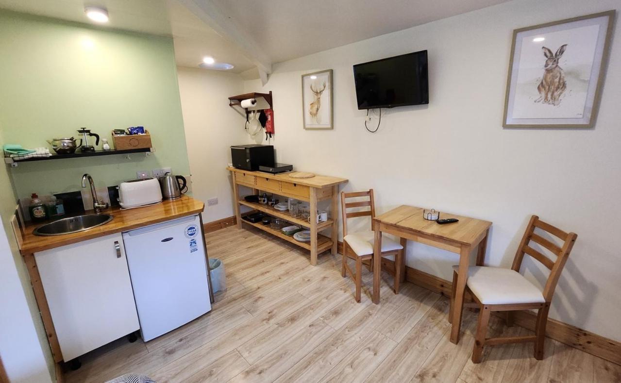 Explorers Hostel